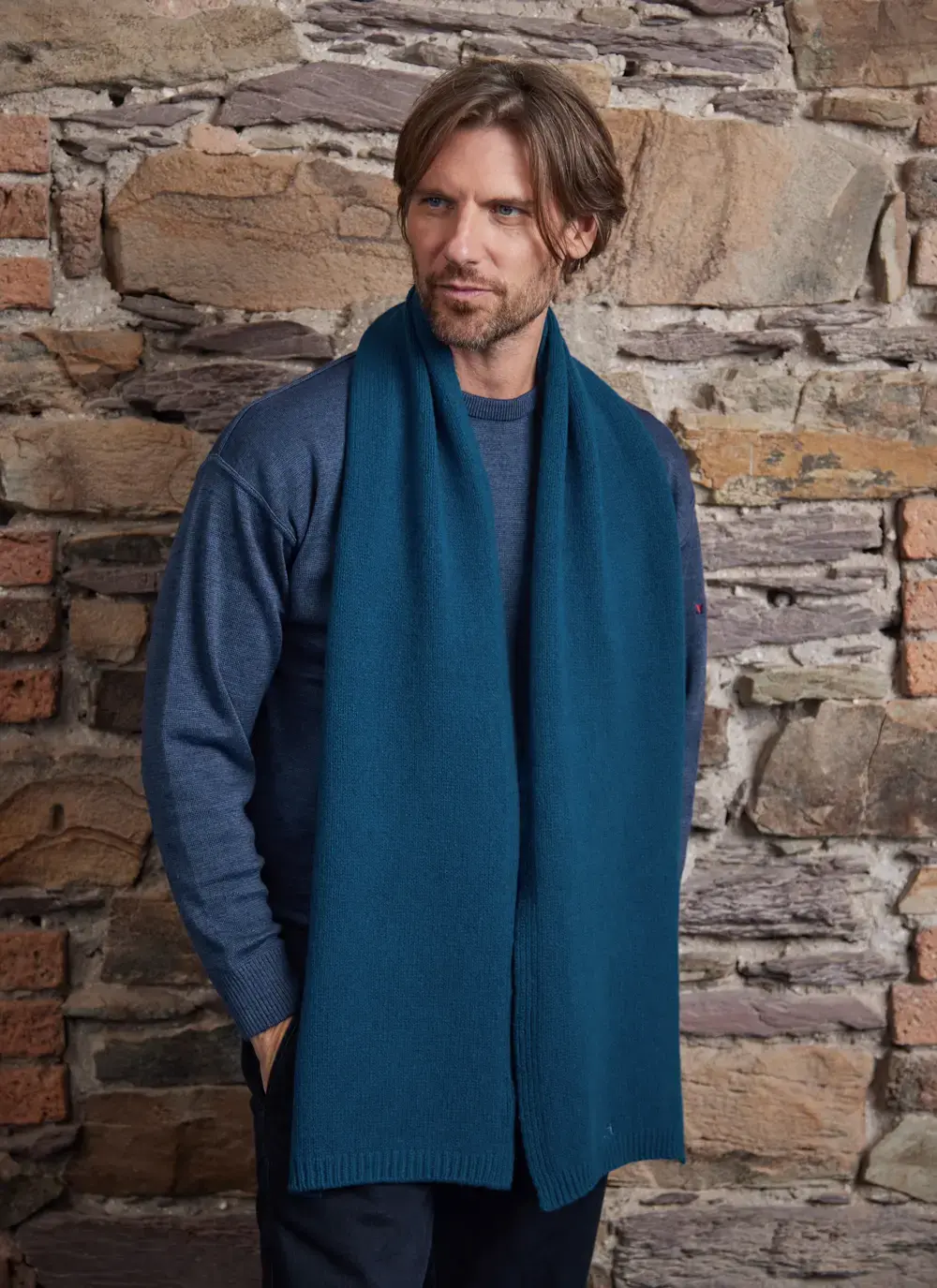 Personalized Wool Cashmere Scarf in Navy Petrol 